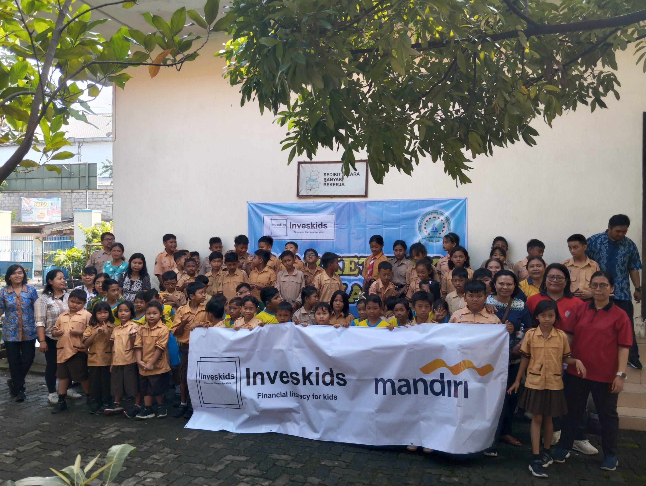Read more about the article Market Day at Kanisius Kobong Elementary School